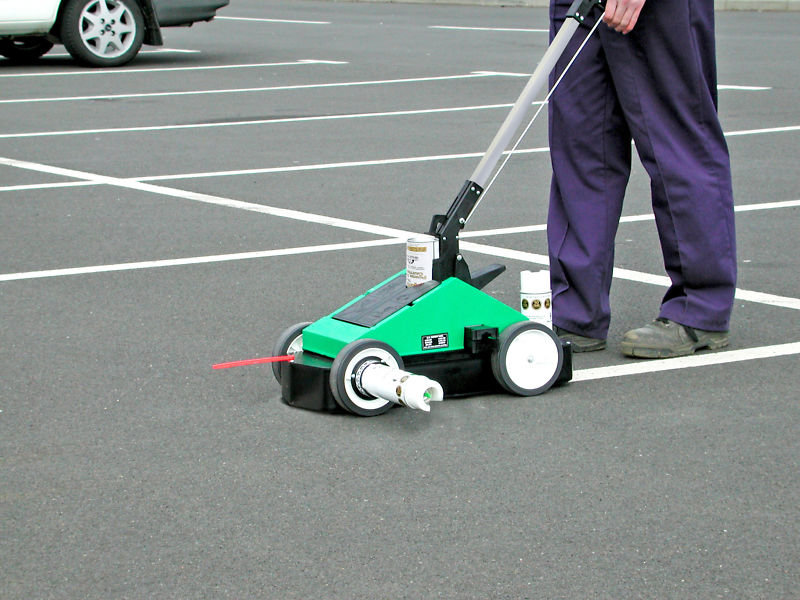 Line Marking Systems Make It Easy Install Straight Lines on the Floor